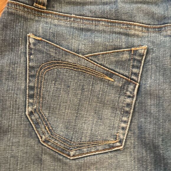 Nevada blue jeans skirt size 11–12 - Picture 8 of 8